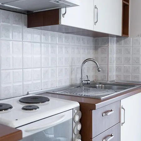 Estia Central Apt. With Parking Larissa Exterior foto